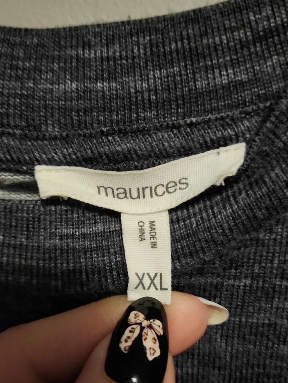 Maurices Charcoal Gray Star Print Pullover Sweatshirt